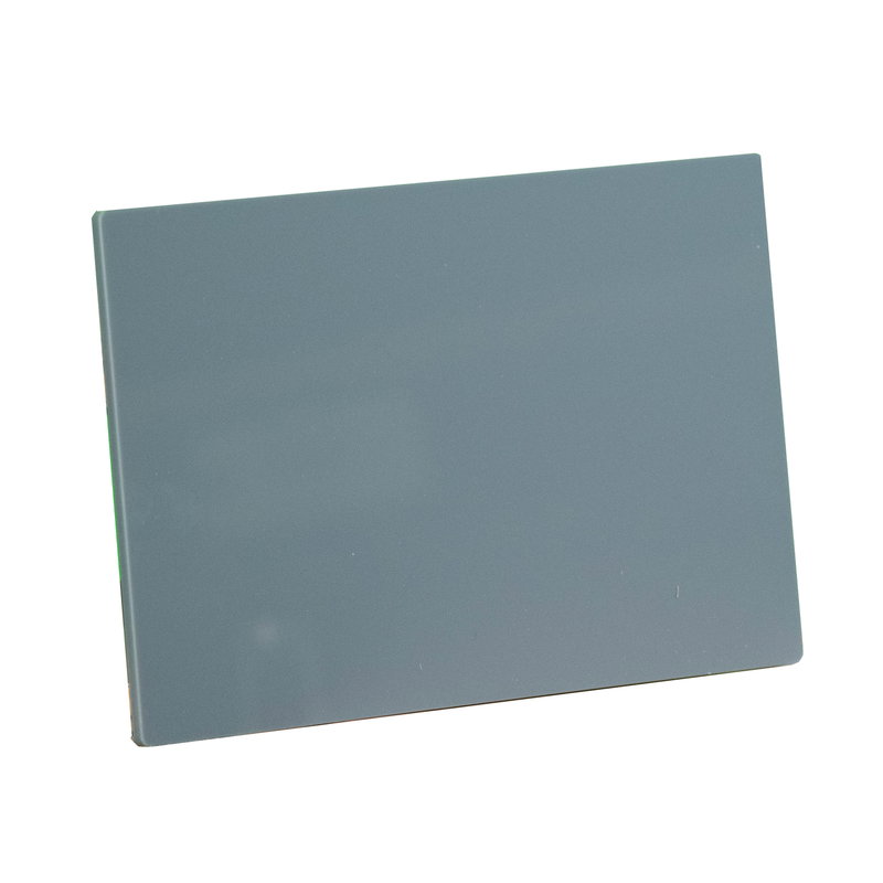 Adapter/plåt i plast till styrpanel