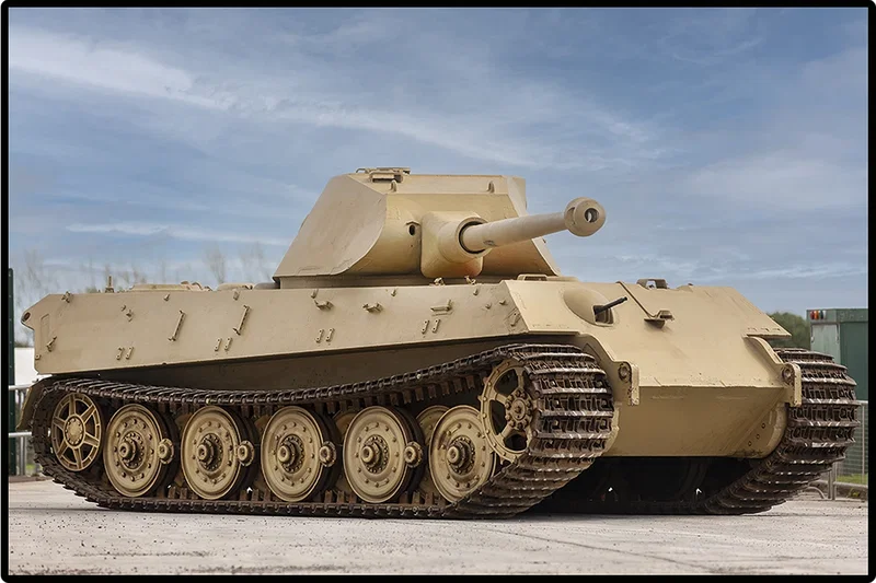 COBI-2686 Tiger II King Tiger (KTV2) WWII - Skala 1:28
