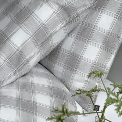 Abisko Flanell Rutigt Ljusgrå Bäddset Enkeltäcke 150x210 Classic Textile