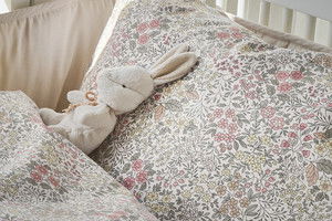 Floret Sand Barn Bäddset Spjälsäng 100x130 Borganäs of Sweden