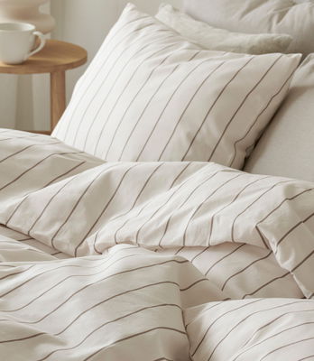 Saga Beige Randigt Bäddset Dubbeltäcke 220x210 Borganäs of Sweden