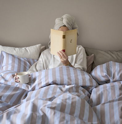 Sanna Multi Randigt Microfiber Bäddset Enkeltäcke 150x210 Borganäs of Sweden