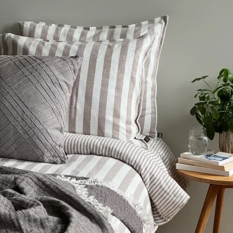 Örngott Funäsdalen Flanell Randigt Ljusbrun 50x60 Classic Textile SwMjD8pQwMVK7a71726645333