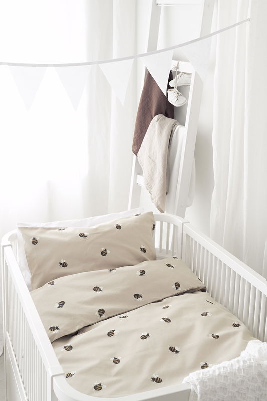 Humla Sand Barn Bäddset Spjälsäng 100x130 Borganäs of Sweden 3611420_2