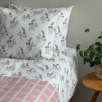 Olivia Rosa/Vit Blommigt Bäddset Enkeltäcke 150x210 Classic Textile