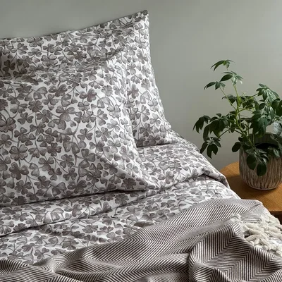Klöver brun bäddset 150x210 cm från Classic Textile – bild 3
