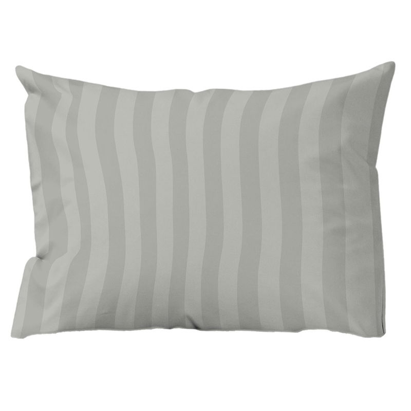 Mirage Satin Örngott Ljusgrå 50x60 Randigt örngott i mjuk bomull satin i färgen ljusgrå. Med måtten 50X60cm.