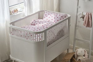 Hjärtrud Rosa Barn SpjälsängBäddset 100x130 Borganäs of Sweden