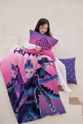 K-pop Demonhunters Lila/Rosa Barn Bäddset Enkeltäcke 150x210