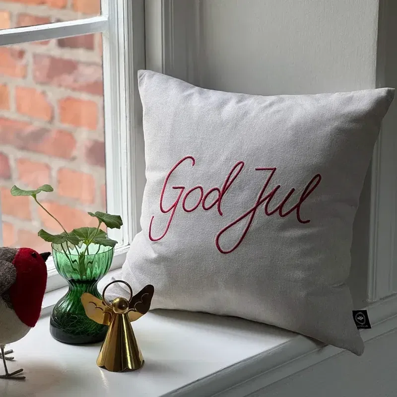 God Jul Beige/Mörkröd Kuddfodral 45x45 Recycled by Wille mFT1Iy9E0EW5Q2e1761651603