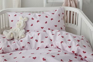 Hjärtrud Rosa Barn SpjälsängBäddset 100x130 Borganäs of Sweden
