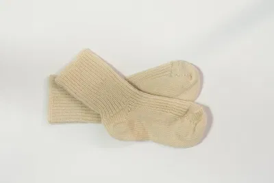 Sockor Ull Barn, Naturvit
