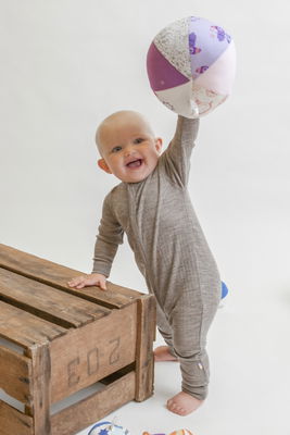 Ribbad Heldress Ull, Sesame melange