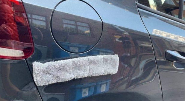 Twisted Pile Magnetic Towel