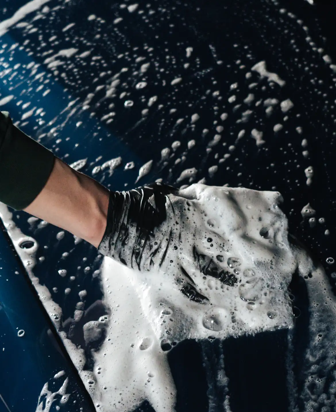 Superkoncentrerat bilschampo som ger grym glans, härlig doft och effektiv rengöring – fri från PFAS och ftalater