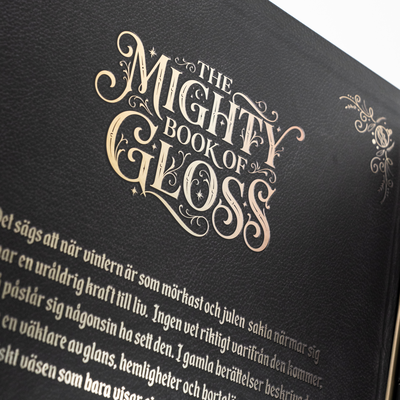Julkalender 2026 - The Mighty Book of Gloss