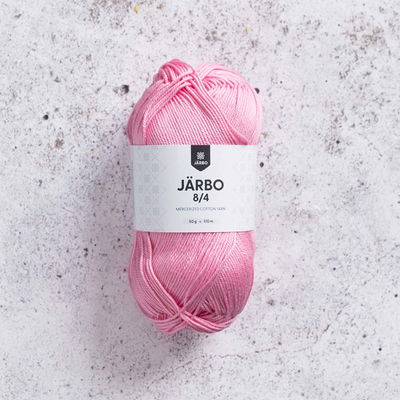 Järbo 8/4 50 gram. Sockervaddrosa bomullsgarn. 100% bomull.