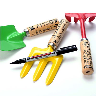 Super Ink Marker, perfekt till trä och redskap