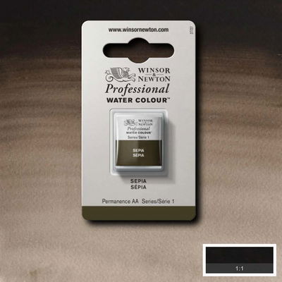 Winsor & Newton Professional Water Colour Sepia i halvkopp som visas mot målad bakgrund i samma färg.