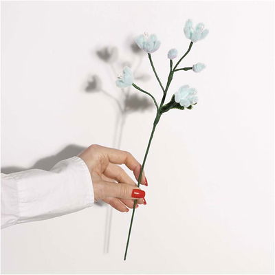 Inspirationsbild piprensare på blomma gjord av ljusturkosa piprensare