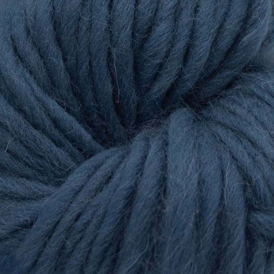 Lovikkagarn Jeansblått 100 g Lovikkagarn Jeansblå 100 g i lösspunnen ull för stickning av Lovikkavantar och varma plagg
