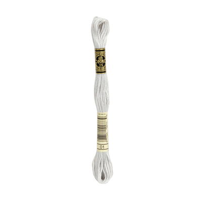 DMC Mouliné Spécial i färgen 01 White Tin broderigarn 8 meter