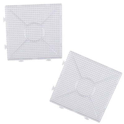 Två transparenta kvadratiska pärlplattor 15x15 cm med byggbara klick-tappar i kanten