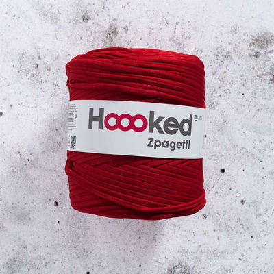 T-shirtgarn Zpagetti röd. Extra tjockt trikågarn av 100% återvunnen textil