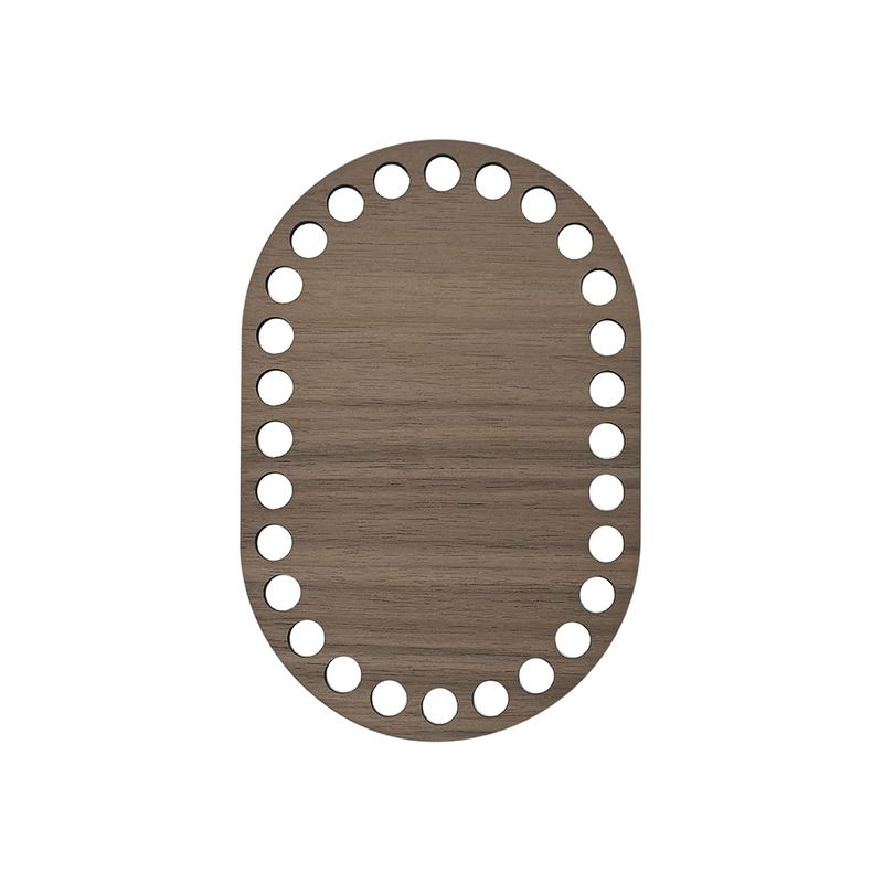 Oval korgbotten 10x15 cm i valnötsfanér, laserskuren träfiberskiva med 9 mm hål, frilagd mot vit bakgrund