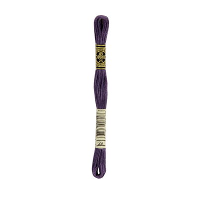DMC Mouliné Spécial i färgen Eggplant 29 broderigarn 8 meter