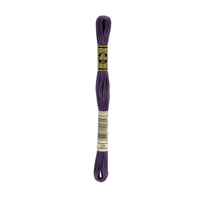 DMC Mouliné Spécial i färgen Eggplant 29 broderigarn 8 meter