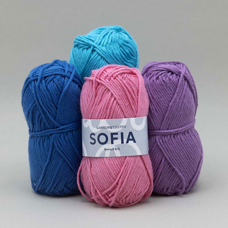 Flera nystan med garn ur serien Sofia 100% Bomullsgarn 8/8