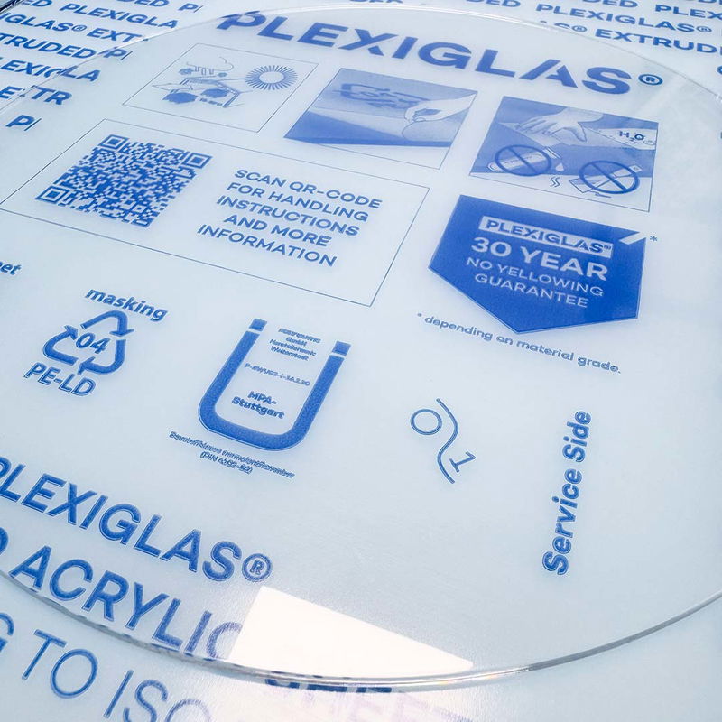 Rund skiva i äkta PLEXIGLAS® XT med skyddsfilm Rund PLEXIGLAS® XT-skiva dia. 750 mm med PE-LD skyddsfilm och 30 års garanti