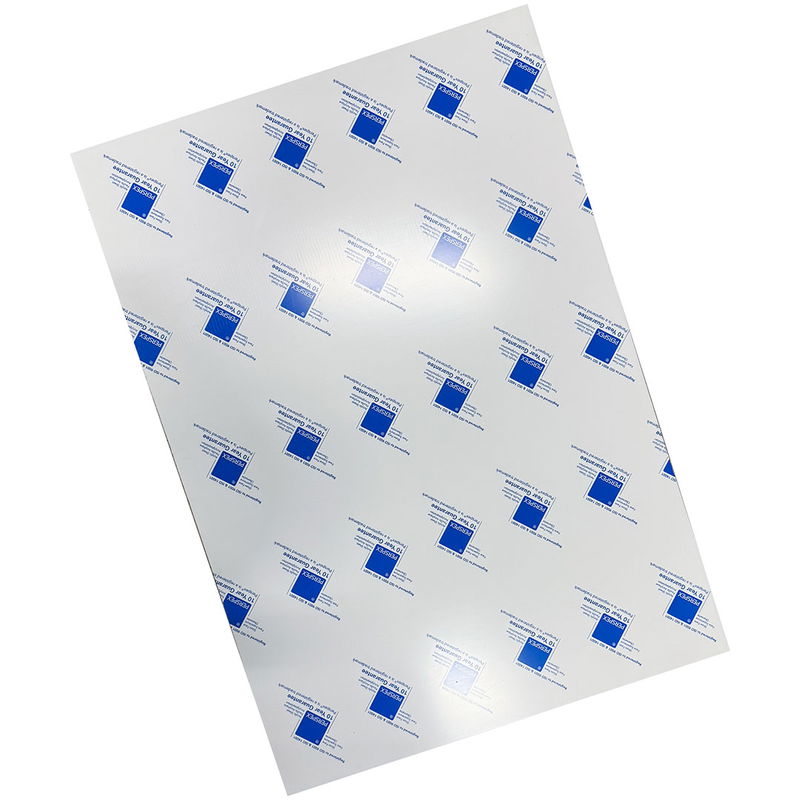 Opalvit Perspex GS 028 akrylskiva 3,5 mm med skyddsfilm på båda sidor