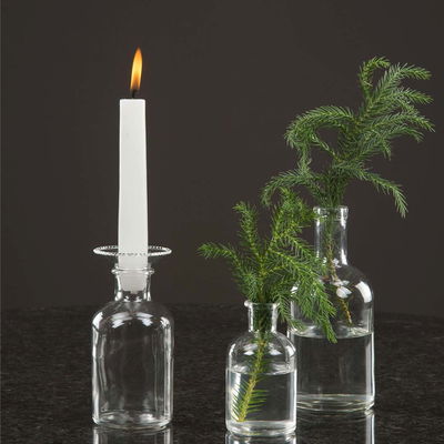 Glasflaskor med granris och ljus som dekoration, 250 ml klar glasflaska levereras med kork