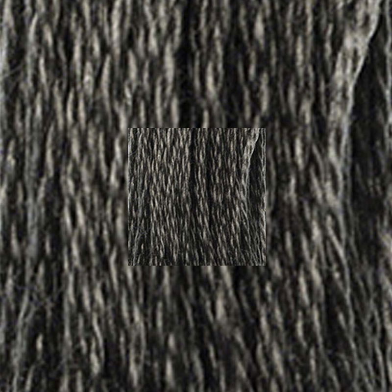 Närbild av separerbara 6 trådar bomull Ultra Dark Beaver Gray 844