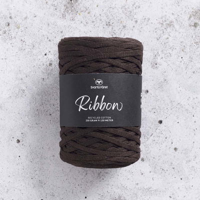 Ribbon Blandgarn, tubgarn, i färgen Turkish Brown från Svarta fåret
