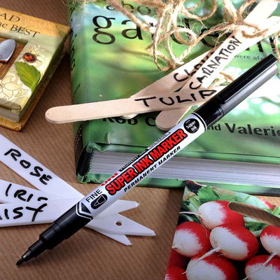 Super Ink Marker till att skriva i trädgården och trädgårdslandet