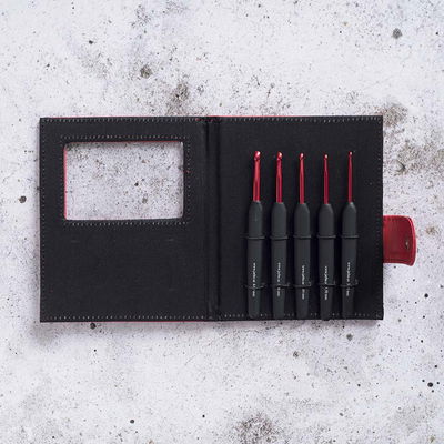 Set 5 virknålar Järbo Röd Soft Grip i storlekar 3 mm, 3,5 mm, 4 mm, 5 mm och 6 mm