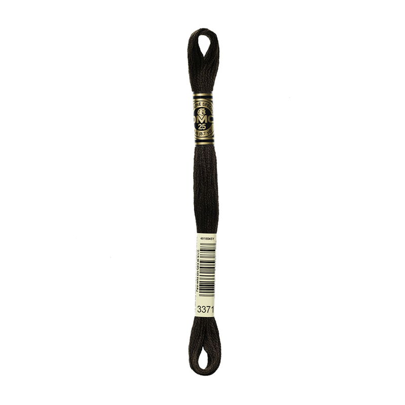 DMC Mouliné Spécial i färgen Black Brown 3371 broderigarn 8 meter