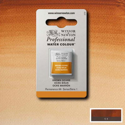 Winsor & Newton Professional Water Colour Brown Ochre i halvkopp som visas mot målad bakgrund i samma färg.