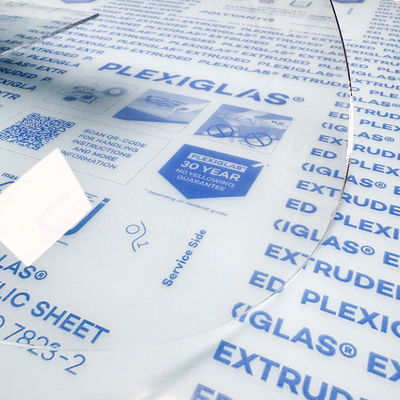 PLEXIGLAS® XT runda skivor tillverkade av Röhm GmbH Runda skivor i  äkta PLEXIGLAS® XT från Röhm GmbH, diameter 15 cm