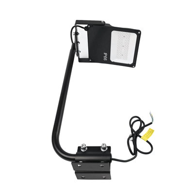 Skylto 30W | 4000K Neultralvit | IP66 | Med 60 cm Arm | Asymmetrisk