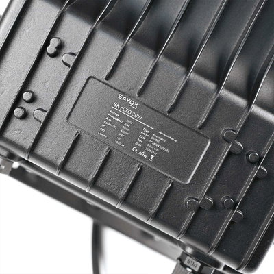 Skylto 30W | 4000K Neultralvit | IP66 | Med 60 cm Arm | Asymmetrisk