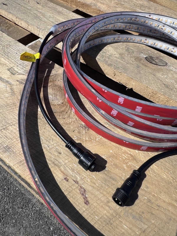 LED Strip Bastu | 24V | Extra-varmvit 2300K | 8W/meter | IP68