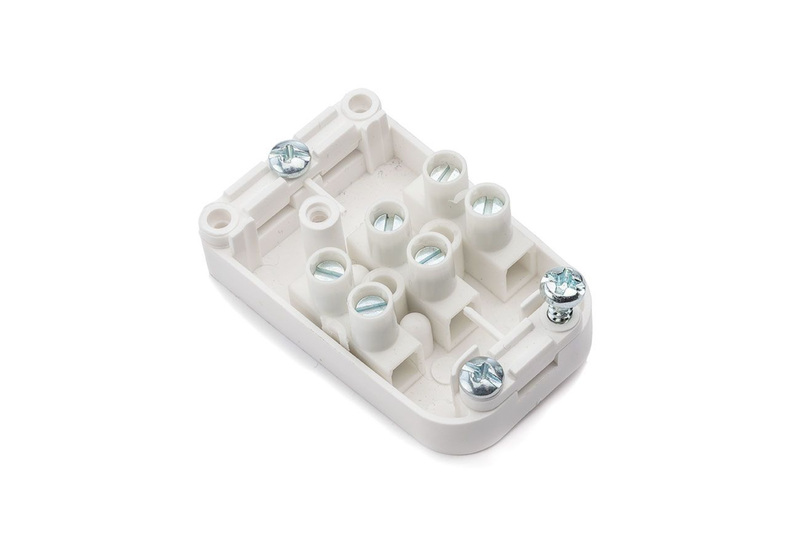 Kopplingsbox med 3-polig kopplingsplint