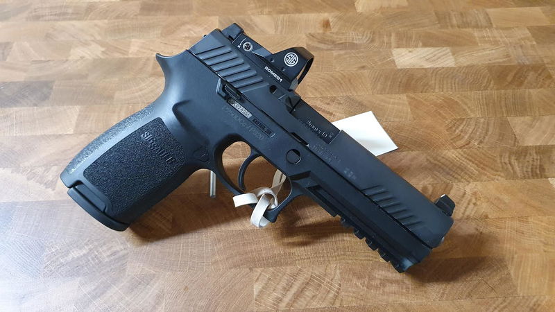Sig-Sauer P320 RX Fullsize 9x19 mm Romeo 1 *VMB*