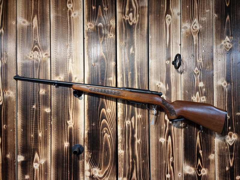 Savage kulgevär 5,7X43 (222R)   Serienr: E304599