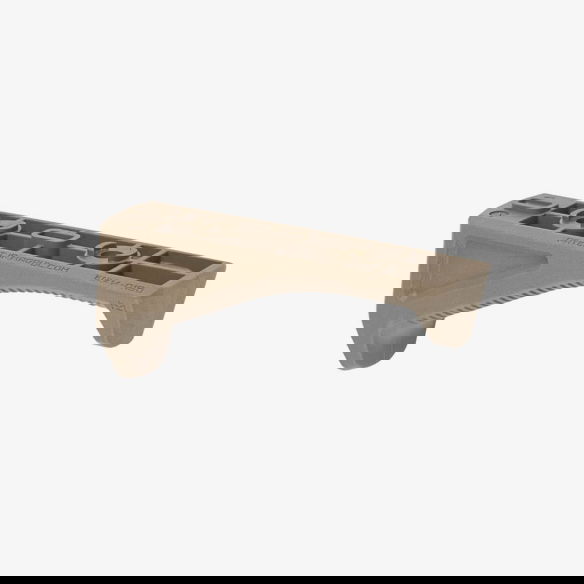 MAGPUL M-LOK ANGLED FORE GRIP