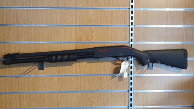Winchester SXP Defender, 12 S/N: 12AZV53706 *VMB*